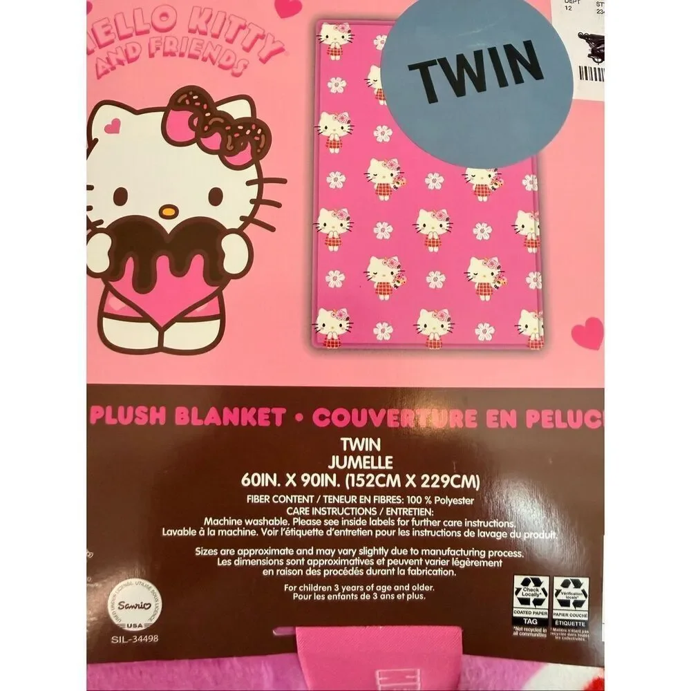 Sanrio Hello Kitty NWT Pink Hibiscus Daisy Floral Twin Plush Blanket Size 60x90